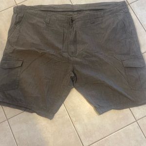 Men’s shorts size 52